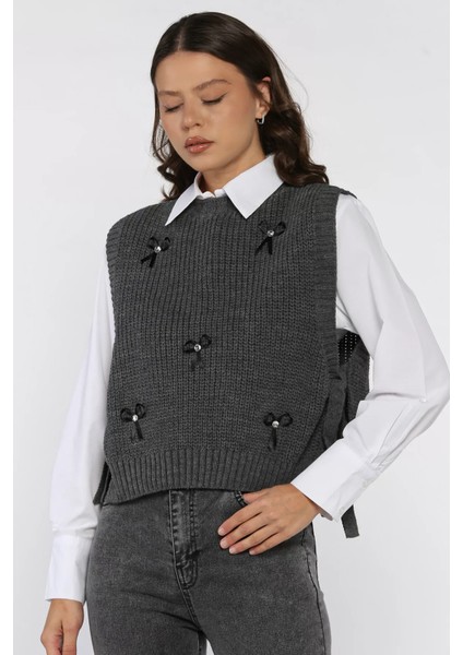 Yan Bağlamalı Fiyonklu Triko Süveter (S-M-L-Xl Uyumludur) P-00017992