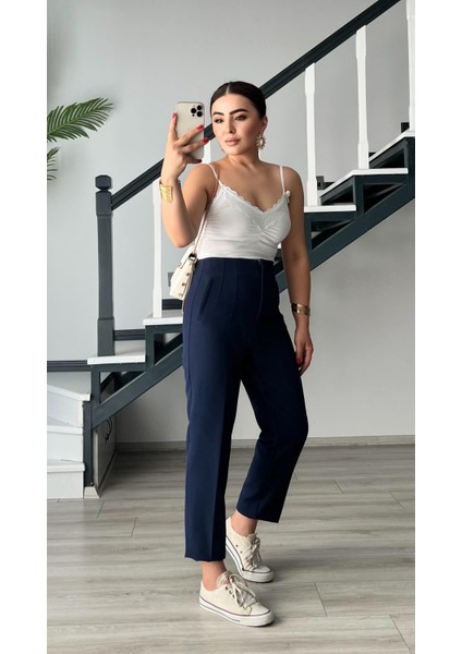 Lacivert Flatolu Pantolon indirimleri