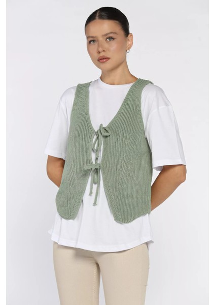 Kadın Ön Bağlamalı Triko Yelek (S-M-L-Xl Uyumludur) P-00017993