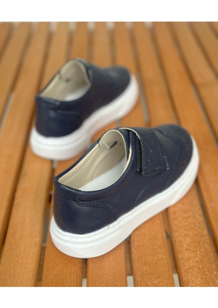 Erkek Çocuk Günlük Ayakkabı Kalın Tabanlı Cırtlı Bağlama ile Ergonomik Tasarım fırsatları