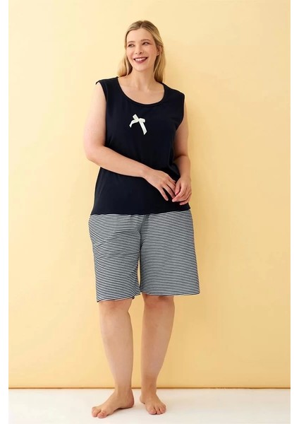Moda Kadın Lacivert Kurdele Detaylı Şortlu Büyük Beden Pijama Takımı fiyatları