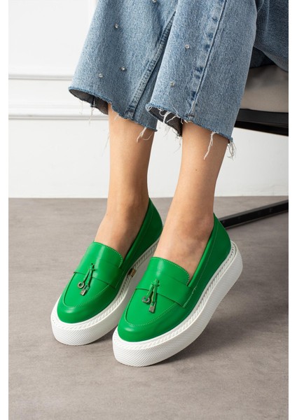 Aylisa Kadın Makosen Ayakkabı Püsküllü Yeşil Deri fiyatları