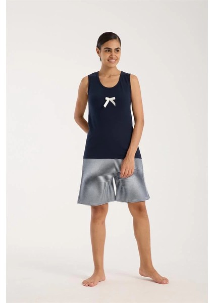 Moda Kadın Lacivert Kurdele Detaylı Çizgili Şortlu Pijama Takımı