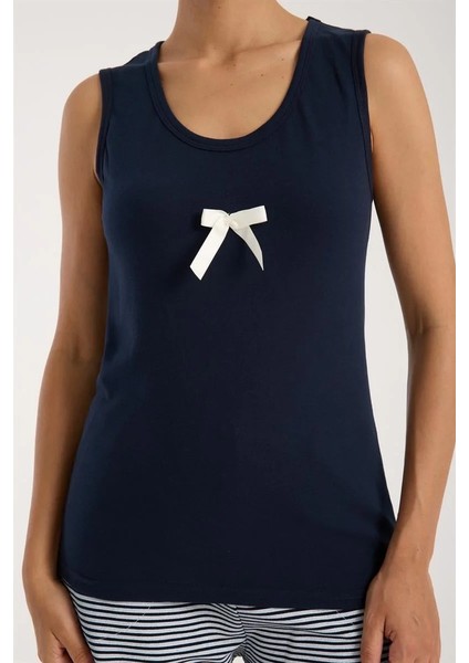 Moda Kadın Lacivert Kurdele Detaylı Çizgili Şortlu Pijama Takımı