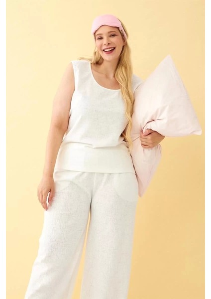 Moda Kadın Ekru Keten Jakarlı Büyük Beden Alt Üst Takım