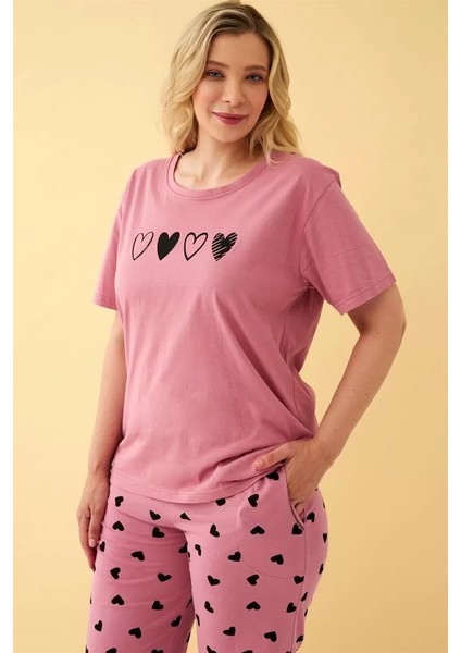 Moda Kadın Somon Kalp Desenli Büyük Beden Kapri Pijama Takımı fırsatları