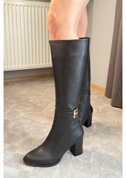 Kadın Davina Siyah Tokalı Yandan Fermuarlı Diz Altı Cizme indirimleri