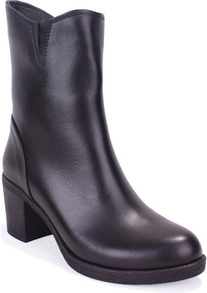 DZA07-1314700 Siyah Klasik Topuk Deri Kadın Bot