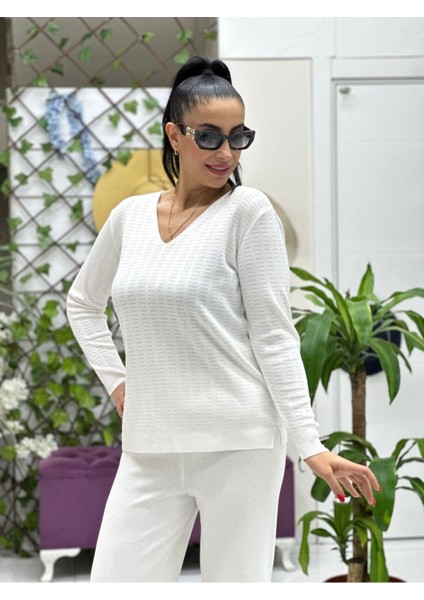 D12809 Simli V Yaka Triko Bluz Beyaz modelleri