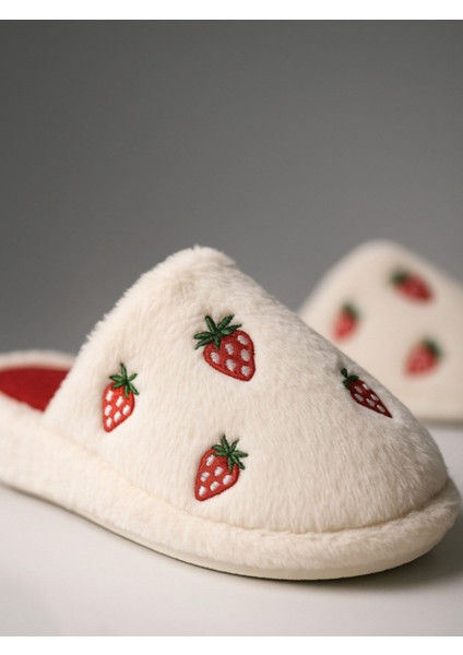 Çilek Nakışlı Pofuduk Ev Terliği Çeyizlik Terlik Kaymaz Taban Hafif Yumuşak Taban modelleri