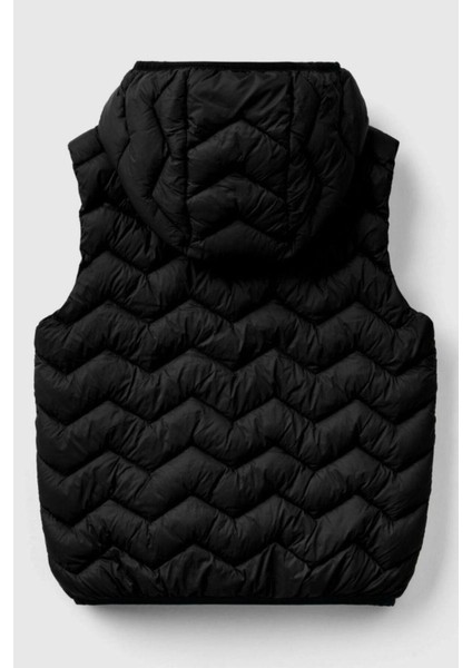 Erkek Çocuk Siyah Logo Detaylı Kapüşonlu Yelek fiyatları