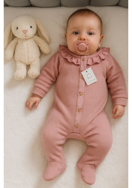 Cassıope %100 Pamuklu Fırfır Yaka Düğmeli Uzun Kollu Patikli Kız Bebek Tulumu