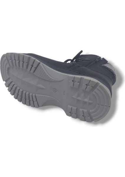 Alexis Siyah Kız Çocuk Kürklü Bot