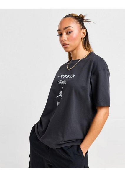 Jordan Centre Logo Women's T-Shirt fiyatları