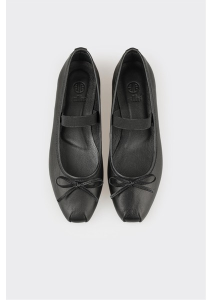 Siyah Deri Kadın Günlük Ayakkabı fırsatları