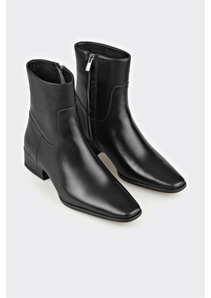 Siyah Deri Kadın Klasik Bot fiyatları