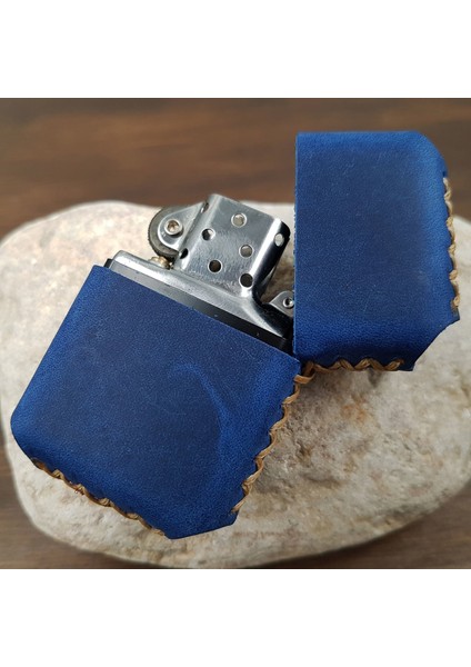 Mavi Deri Kılıflı Benzinli Çakmak