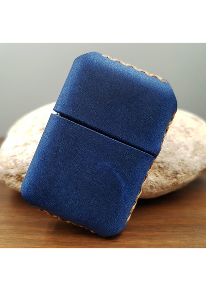 Mavi Deri Kılıflı Benzinli Çakmak modelleri