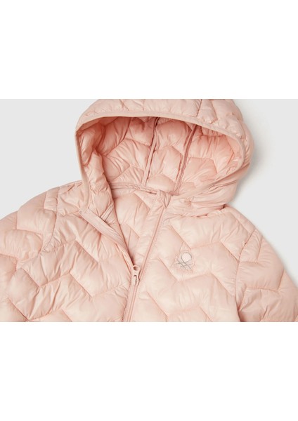 Kız Bebek Toz Pembe Simli Logo Işlemeli Kapüşonlu Mevsimlik Ince Mont modelleri