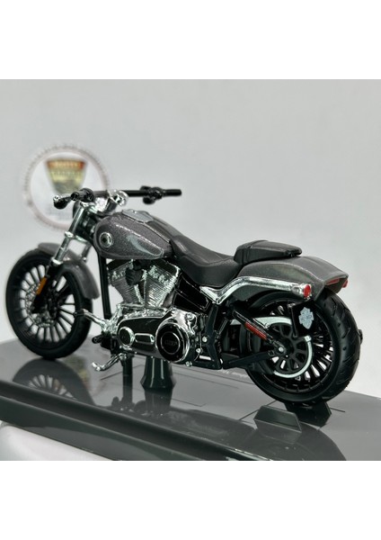 Harley Davidson Softail Breakout 1:18 Diecast Maket Motor – Metal Model fırsatları