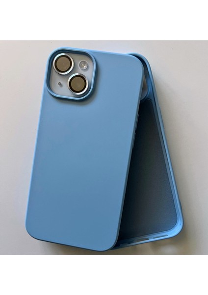 İphone 15 ile Uyumlu Logosuz Lansman Içi Kadife Esnek Silikon Kılıf