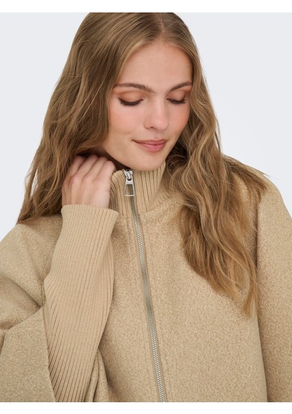 Jdy Kadın Dik Yaka Içlikli Kol Baharlık Bej Ceket - 15353907 fiyatları