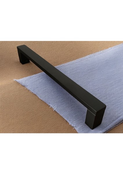 Şile Mat Siyah AP229 Çekme Kapı Kolu Sürgülü Çekme Kol 40 cm 1 Adet