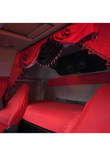 Kamyon ve Tır Perdesi