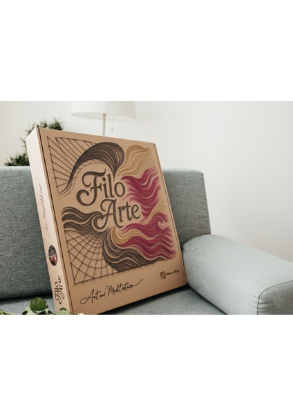 Fílografi Resim Tablosu 50x50 cm MDF üzerine 240 çivi ile Kutu içeriğinde çıkan özel Kod sayesinde istediğiniz resmi üretebilirsiniz. modelleri