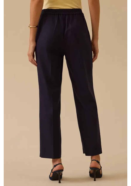 Kadın Klasik Kesim Düz Paça Bilek Boy Pantolon - Lacivert fiyatları
