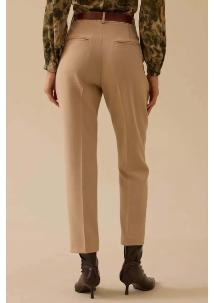 Kadın Nova Klasik Kesim Pantolon - Bej fiyatları