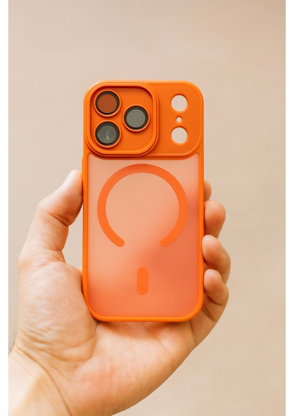 Iphone 17 Pro Uyumlu Arkası Mat Kamera Korumalı Magsafe Destekli Kılıf