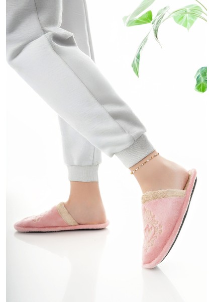 Kadın Ev Terliği Peluş Yıkanabilir Içi Yünlü Kürklü Terlik Misafir Çeyiz Bohça Gelin Terliği fiyatları