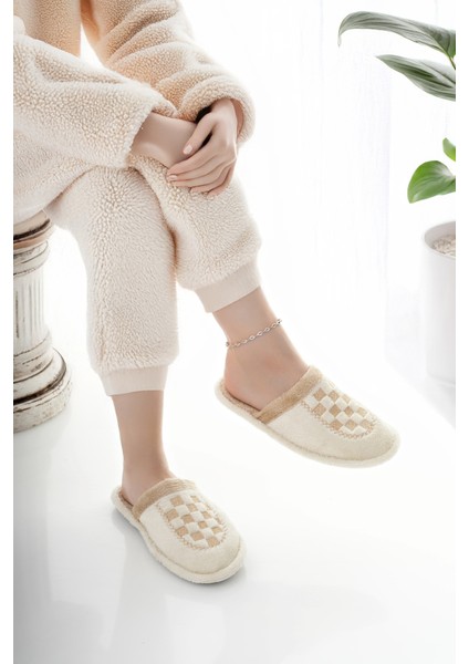 Kadın Ev Terliği Peluş Yıkanabilir Içi Yünlü Kürklü Terlik Misafir Çeyiz Bohça Gelin Terliği modelleri