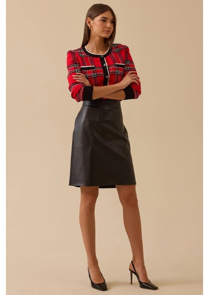 Kadın Yırtmaç Detaylı Suni Deri Etek - Siyah modelleri