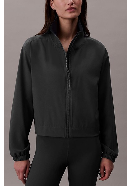 Kadın Regular Fit Dik Yaka Rüzgarlık - Siyah