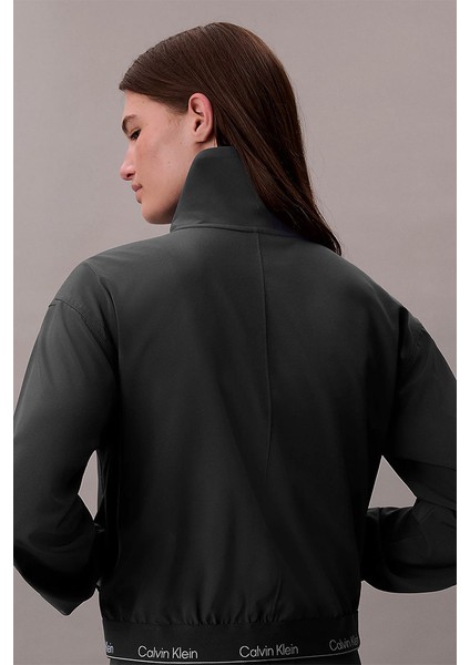 Kadın Regular Fit Dik Yaka Rüzgarlık - Siyah fiyatları