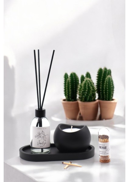 3’lü Oda Kokusu Seti – 100 ml Vanilya Oda Kokusu + Büyük Seramik Mum + Dekoratif Siyah Stand