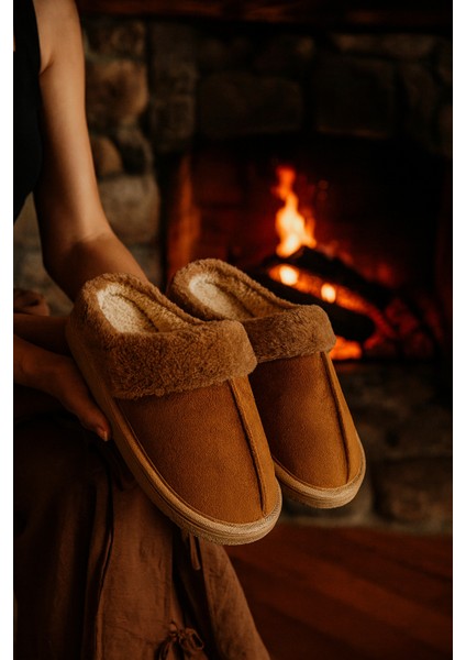 Kadın Ev Terliği Ev Botu Içi Peluş Ev Terliği Sesiz Taban Sıcak Şık Tasarım