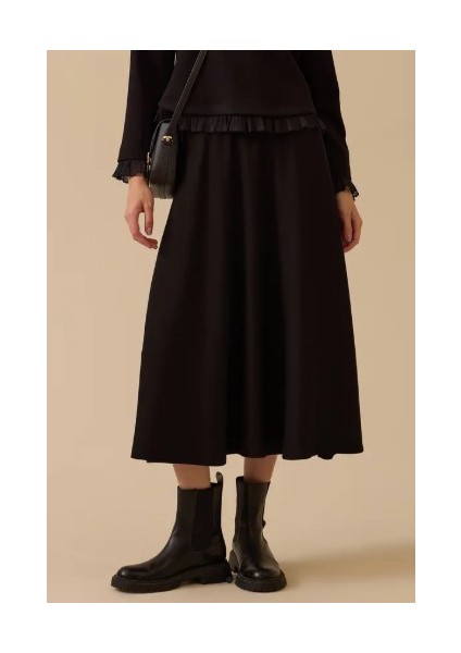 Kadın Elastik Bel Cepli Kloş Etek - Siyah