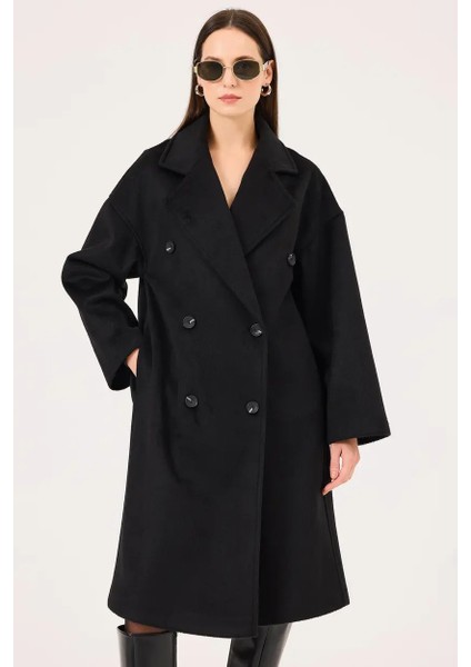 Kadın Kruvaze Yaka Düğmeli Kaban - Siyah