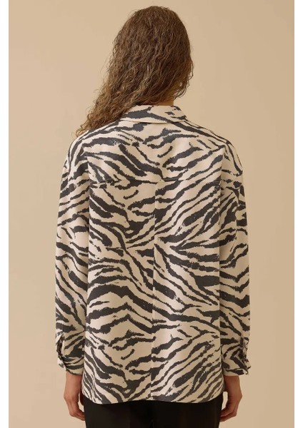 Kadın Zebra Desenli Cep Detaylı Gömlek - Siyah fiyatları