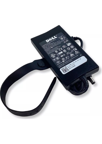 19.5V 3.34A 65W Notebook Adaptör FA65NE1-00 TN800
