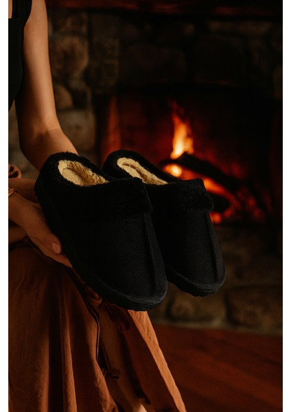 Kadın Ev Terliği Ev Botu Içi Peluş Ev Terliği Sesiz Taban Sıcak Şık Tasarım