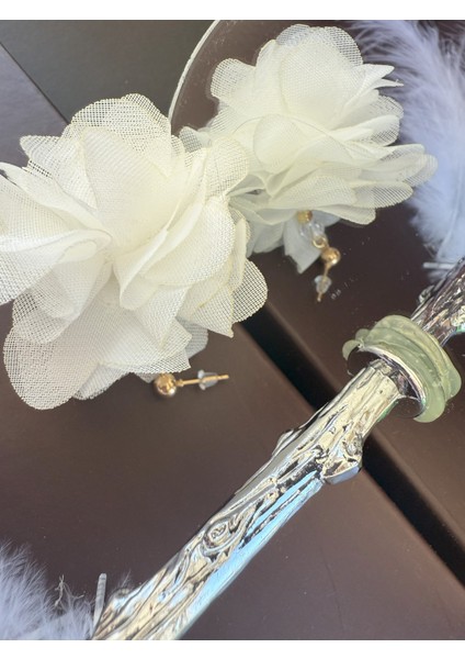 Tül Çiçekli Boncuklu Altın Kaplama Malzemeli Konsept Kararmaz Küpe Çift, Party, Özel Gün, Düğün modelleri