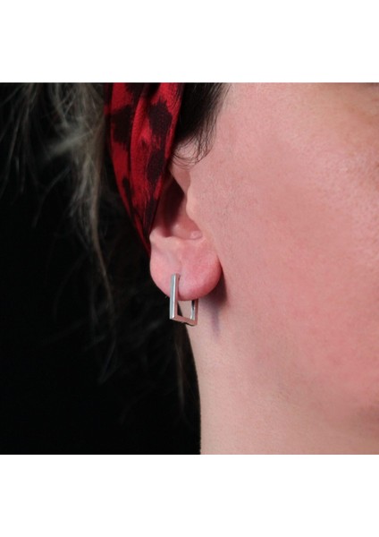 Küçük Dikdörtgen Gümüş Küpe