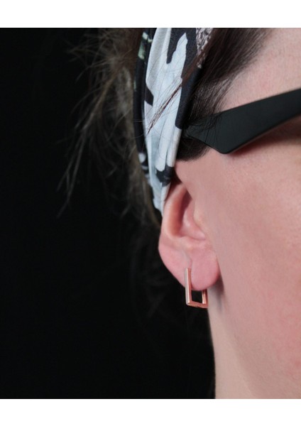 Rose Küçük Dikdörtgen Gümüş Küpe