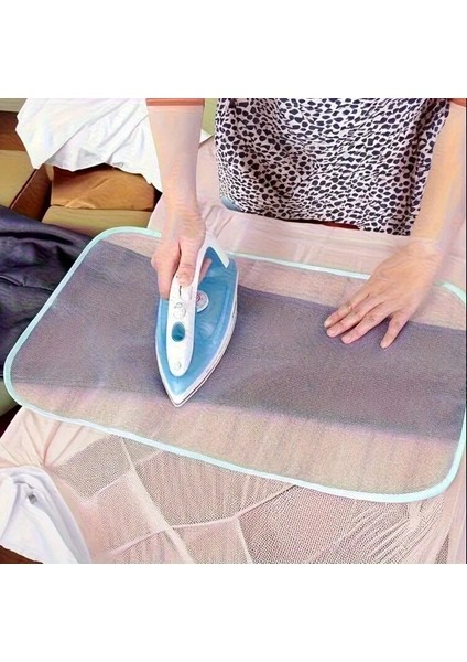 Ölçüler: 35.0*50.01 cm 1 Izgara Desenli Isıya Dayanıklı Ütü Pedi