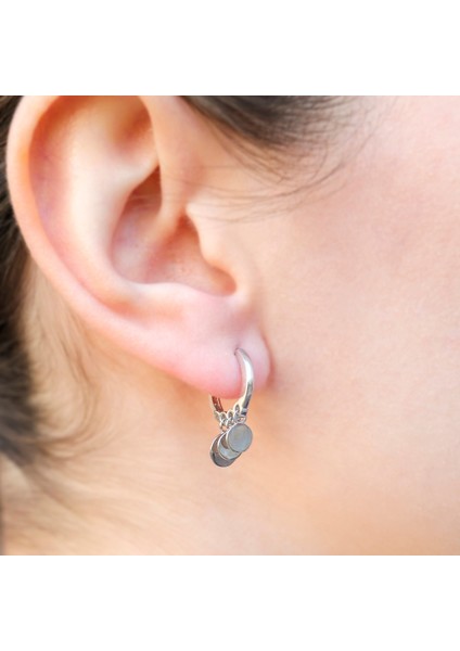 925 Ayar Gümüş Kadın Halka Küpe Sallantılı Yuvarlak Detaylı Şık Takı