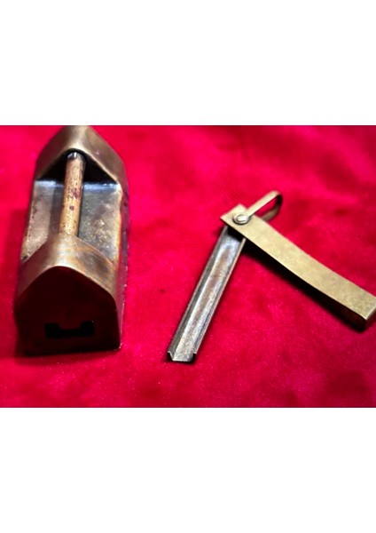 Antika Koleksiyonluk Kilit Çalışır Durumda - Anahtar Hariç 4 cm Boyunda